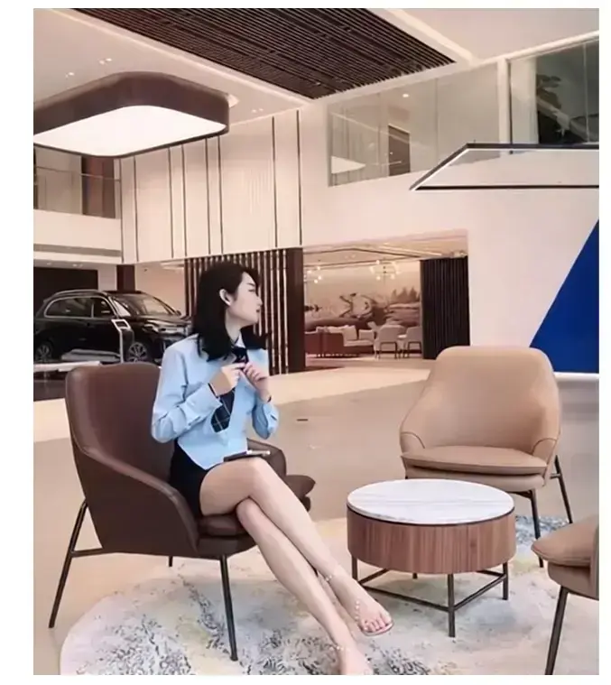 佳木斯新玛特迪桑特女销售事件完整现场视频-高清免费在线观看-后续结果意想不到